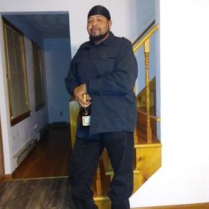 Meet your Posher, Bobby